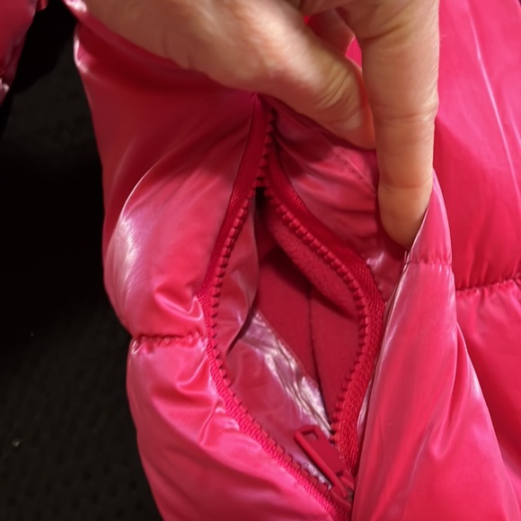 Gap hot pink shiny puffer coat - Picture 8 of 14